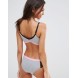 New Look Sporty Color Block Bralette AS918983